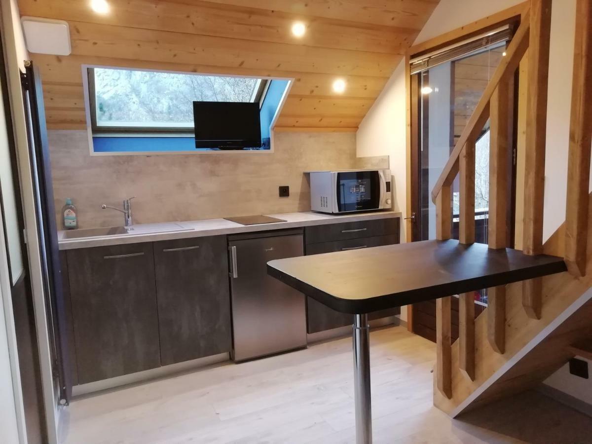Studio En Duplex Renove Тон Экстерьер фото