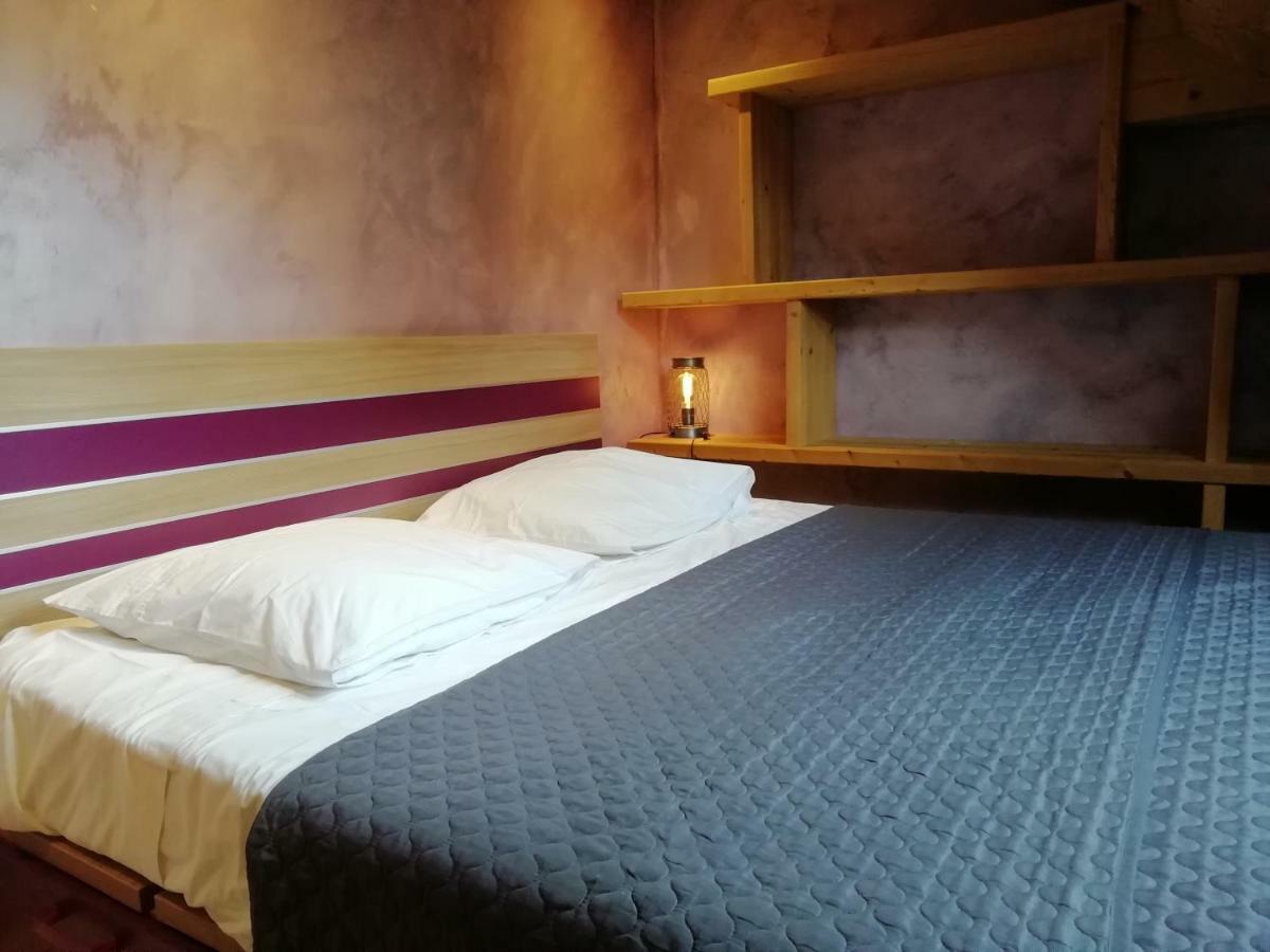 Studio En Duplex Renove Тон Экстерьер фото